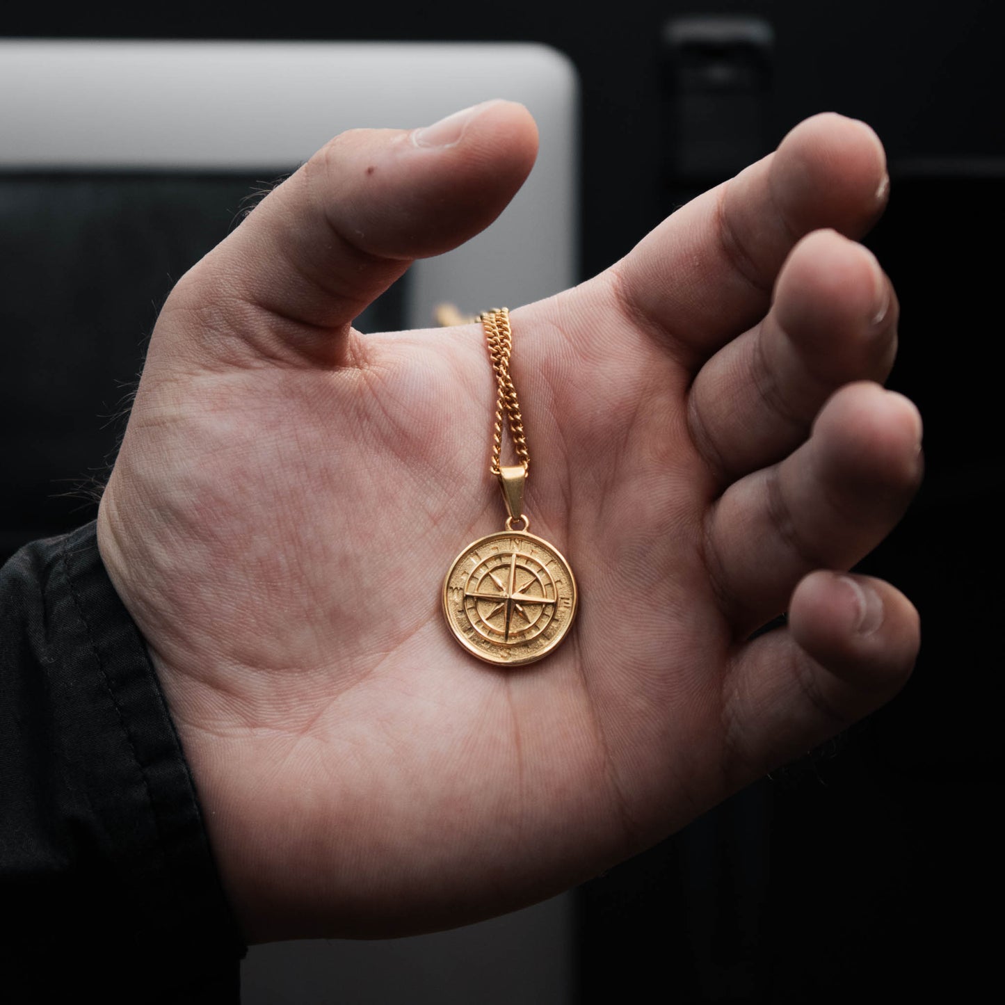 Compass Pendant (Gold)